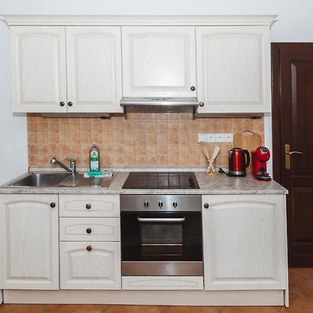 Vila Viktoria - Apartman Viktoria 2 Ружомберок Екстериор снимка